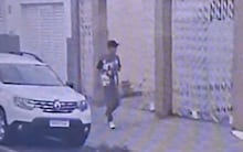 Menina de 7 anos leva pontos no rosto após cair de patinete ao fugir de cachorro em Contagem