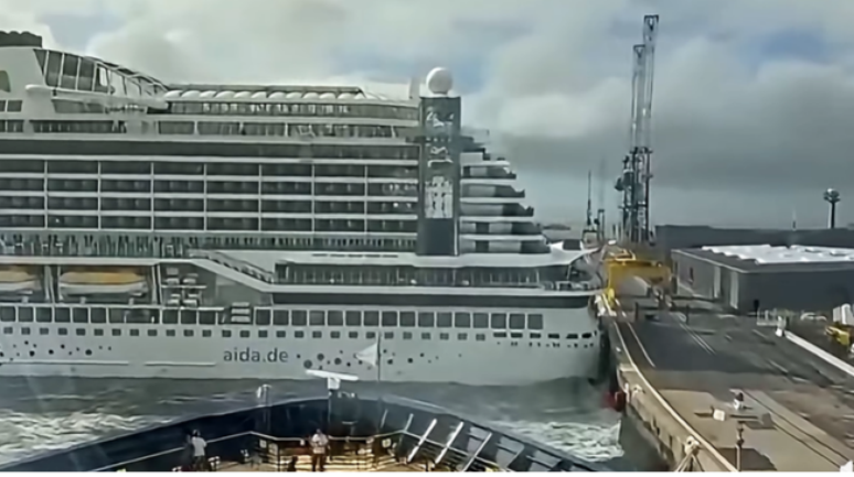 Navio de cruzeiro colide com cais na França após fortes ventos; veja vídeo