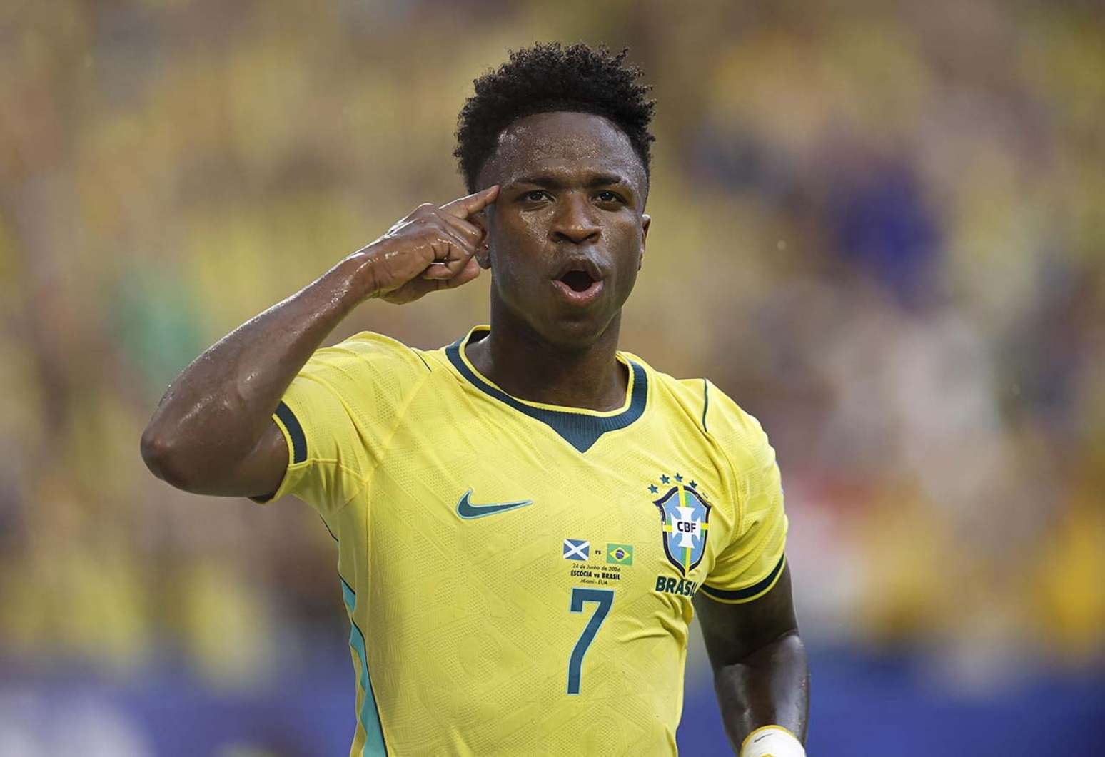 Vini Jr seguir&aacute; com a 7 &ndash;