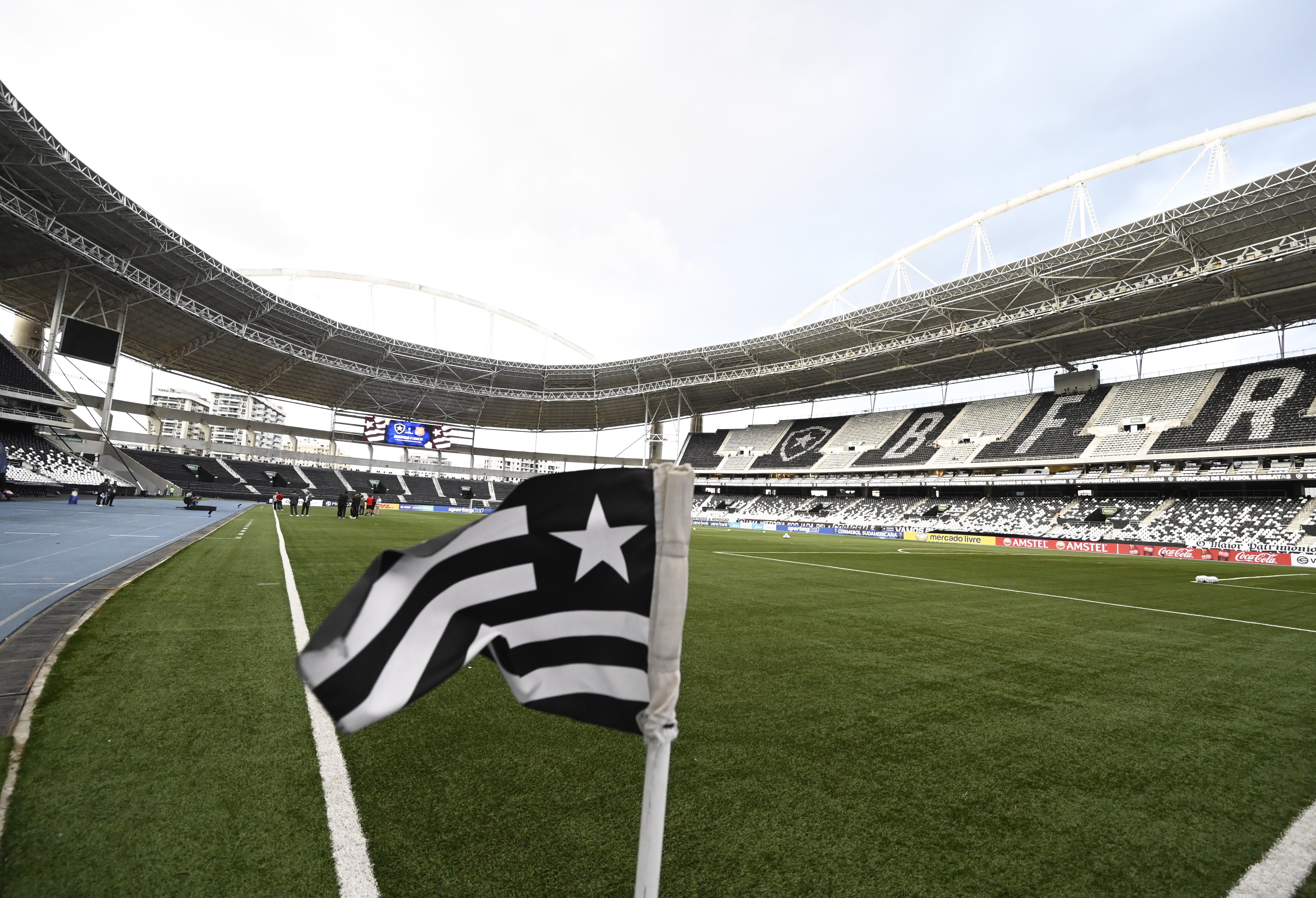 Botafogo fecha acordo com MLS e Ludogorets e avança em processo de recuperação judicial