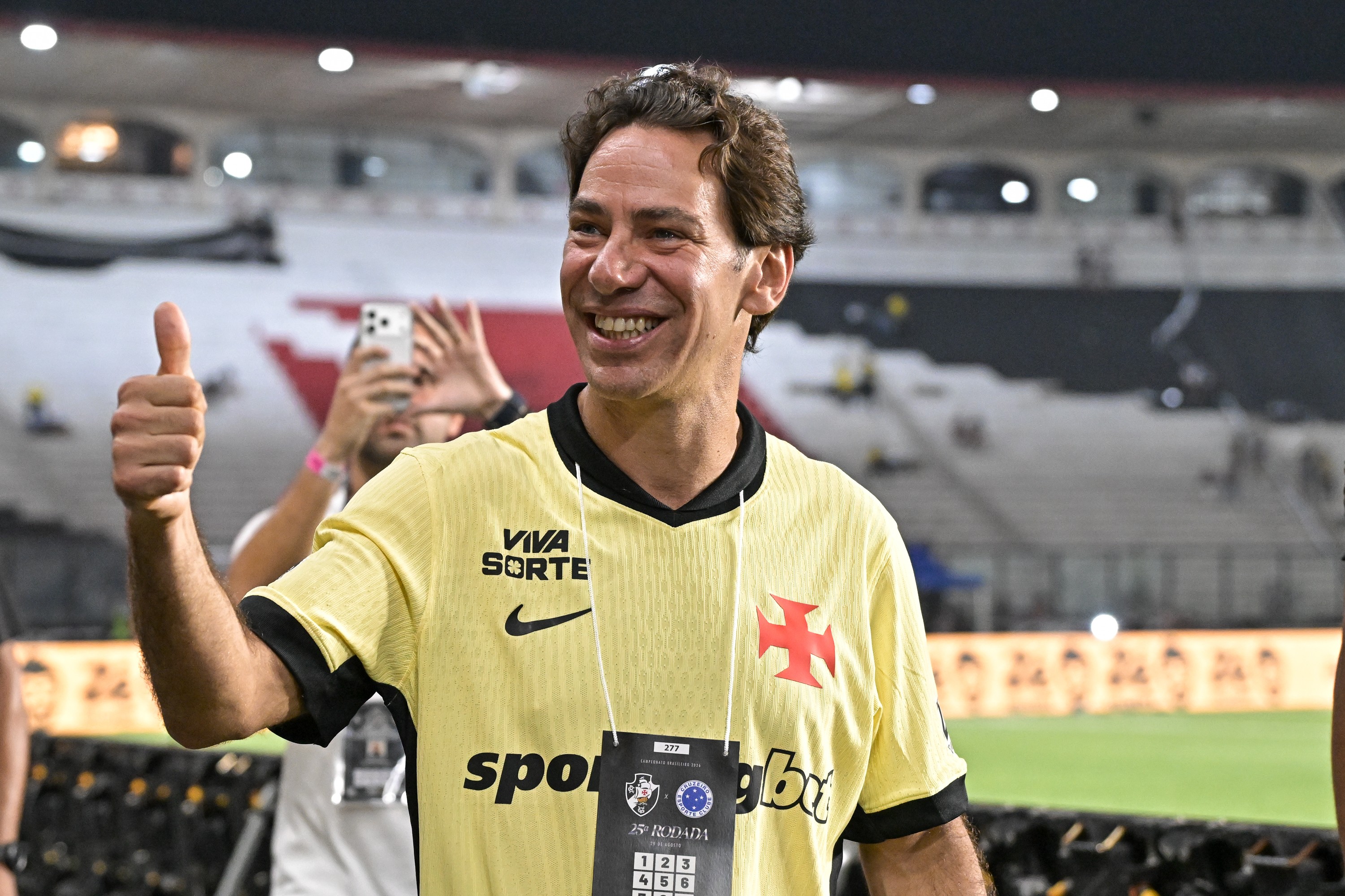 Empresa de Marcos Lamacchia vence leilão e dá passo decisivo para assumir a SAF do Vasco