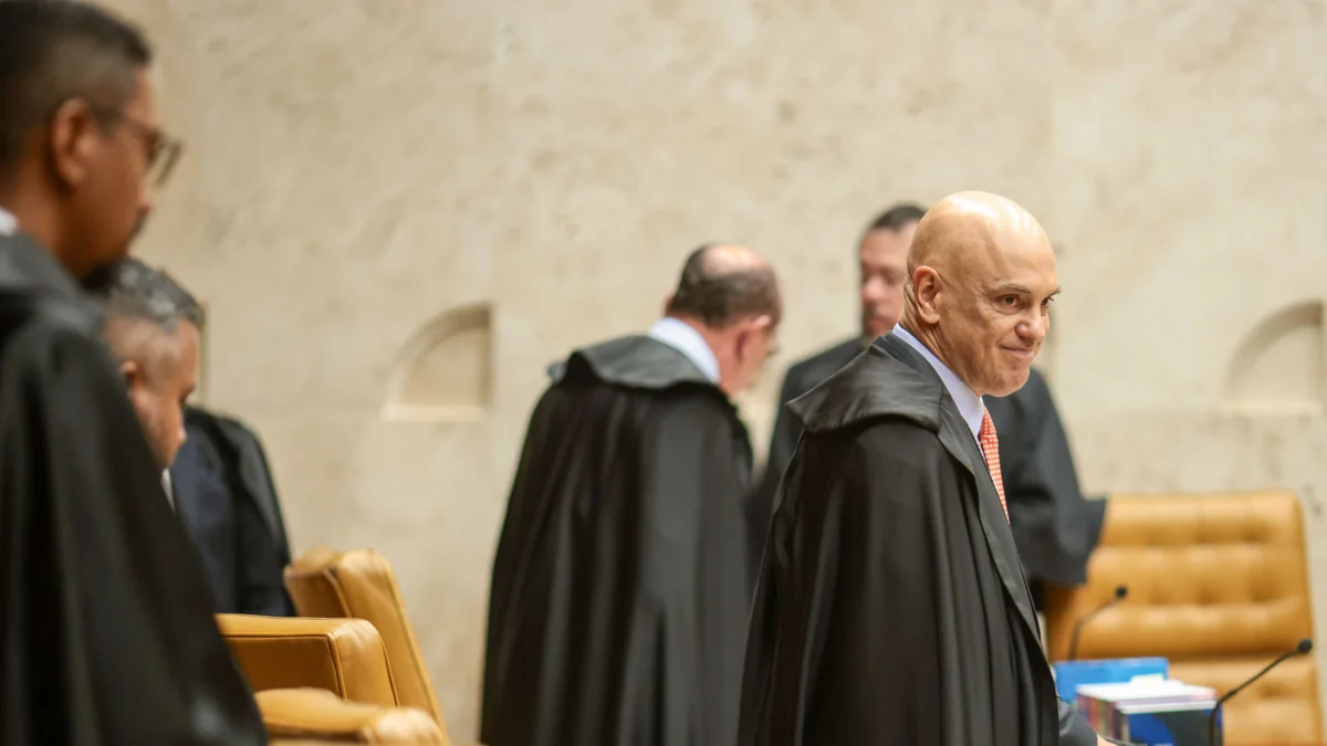 Entidade ligada à Abin nega motivo político ao criticar relatório de Moraes