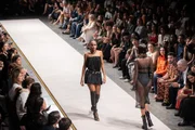 Metrópoles Catwalk: verão e semanas de moda inspiram estrutura do evento