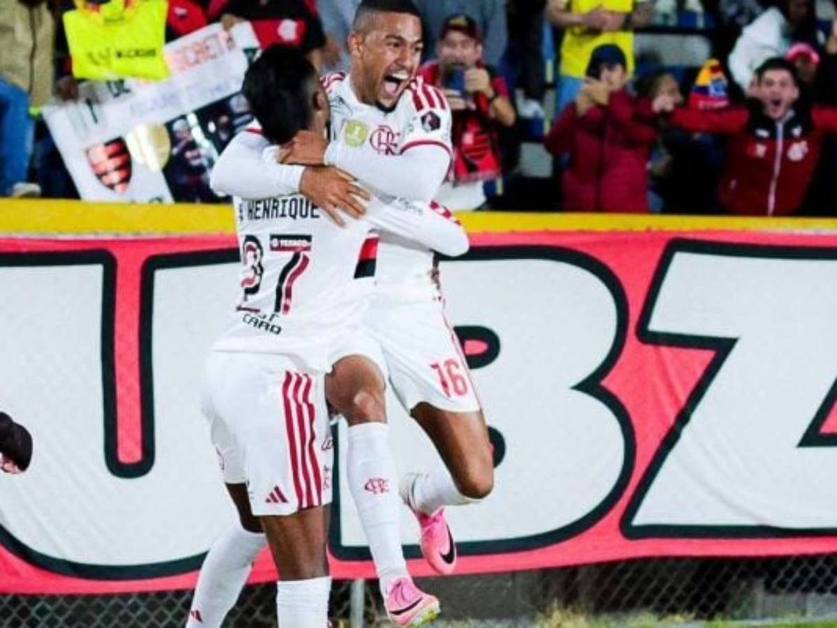 Flamengo vence e abre vantagem rumo à semifinal da Libertadores