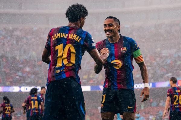 Goleadas e virada do Liverpool marcam quarta-feira de Champions League - destaque galeria