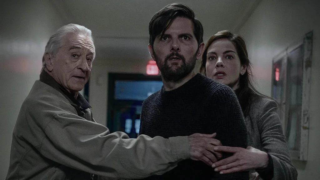 Detonado pelos críticos, suspense com astro de Ruptura virou obsessão na Netflix