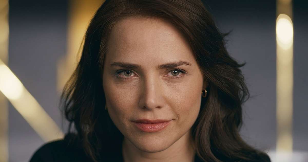 Quem é Adriana: uma justiceira sem dó de ninguém ou uma vilã disfarçada?
