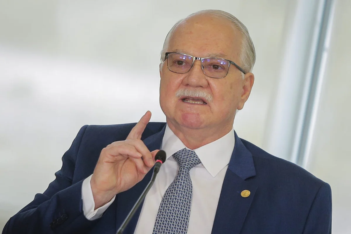 A arma política que Edson Fachin tirou de André Mendonça