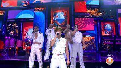 Álec, Bruno Gadiol, Filgueira, Gabriel Nandes e Yudchi cantam ‘Tudo’
