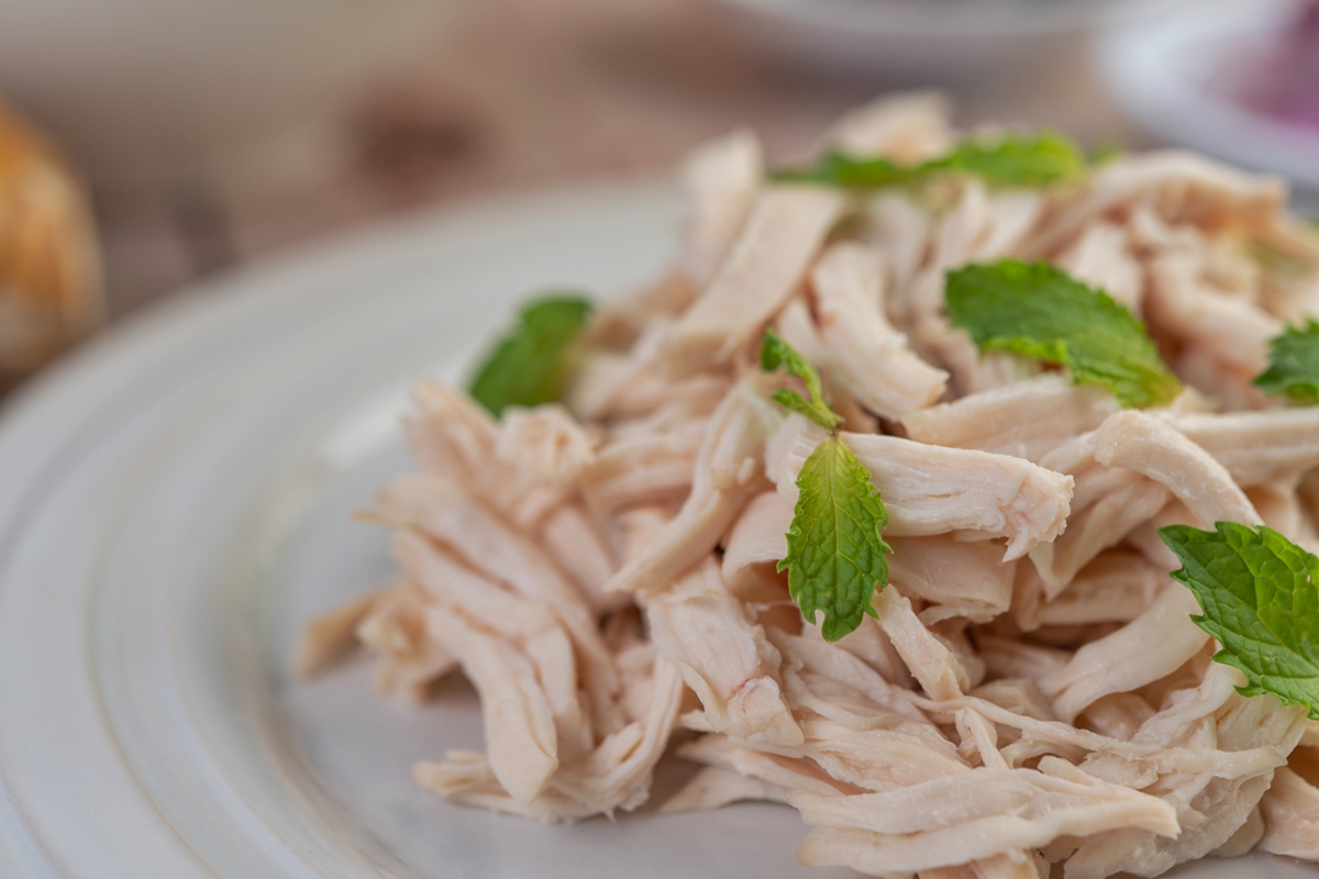 5 receitas saudáveis com frango para variar o cardápio sem perder o sabor