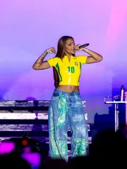 Ludmilla anuncia que vai à Justiça após áudio vazado: "Agora acabou"