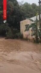 Temporal causa enchentes e outros estragos em Avaré