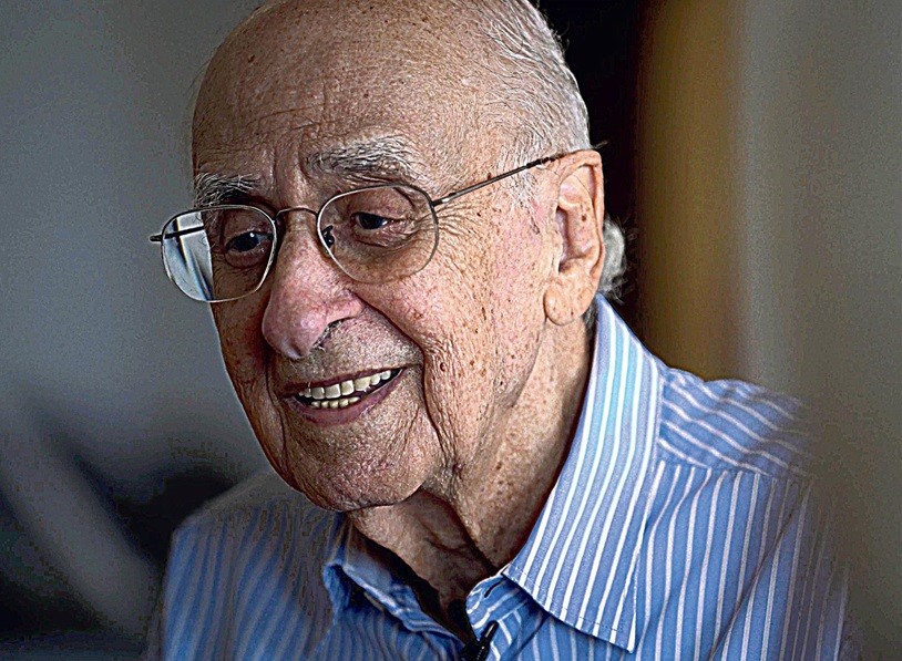 Morre Zuenir Ventura: em última coluna no GLOBO, jornalista refletiu sobre pandemia, racismo e a violência no Brasil; leia