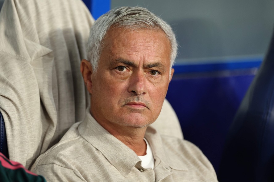 Mourinho reconstrói vestiário do Real Madrid e conquista apoio das estrelas: ‘Faz você se sentir especial’