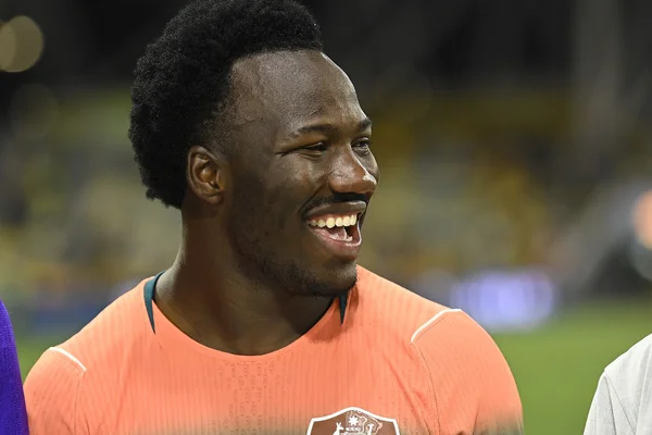 Autor do gol da Austrália, Irankunda nasceu em campo de refugiados - destaque galeria